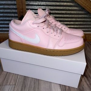 Jordan one low women